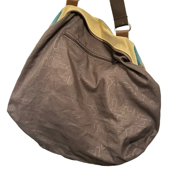 Manjianghong Striped Canvas Tote Bag - Picture 7 of 9